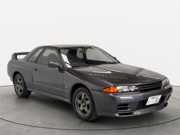 NISSAN SKYLINE
